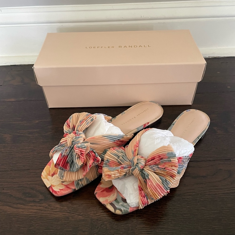 Loeffler Randall Daphne Floral Flat Sandal Size 8